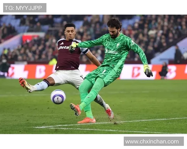 足球守门员球星豪宅揭秘顶级守护者的奢华生活与私人领地